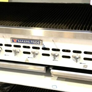 Bakers Pride Charbroiler XX-10